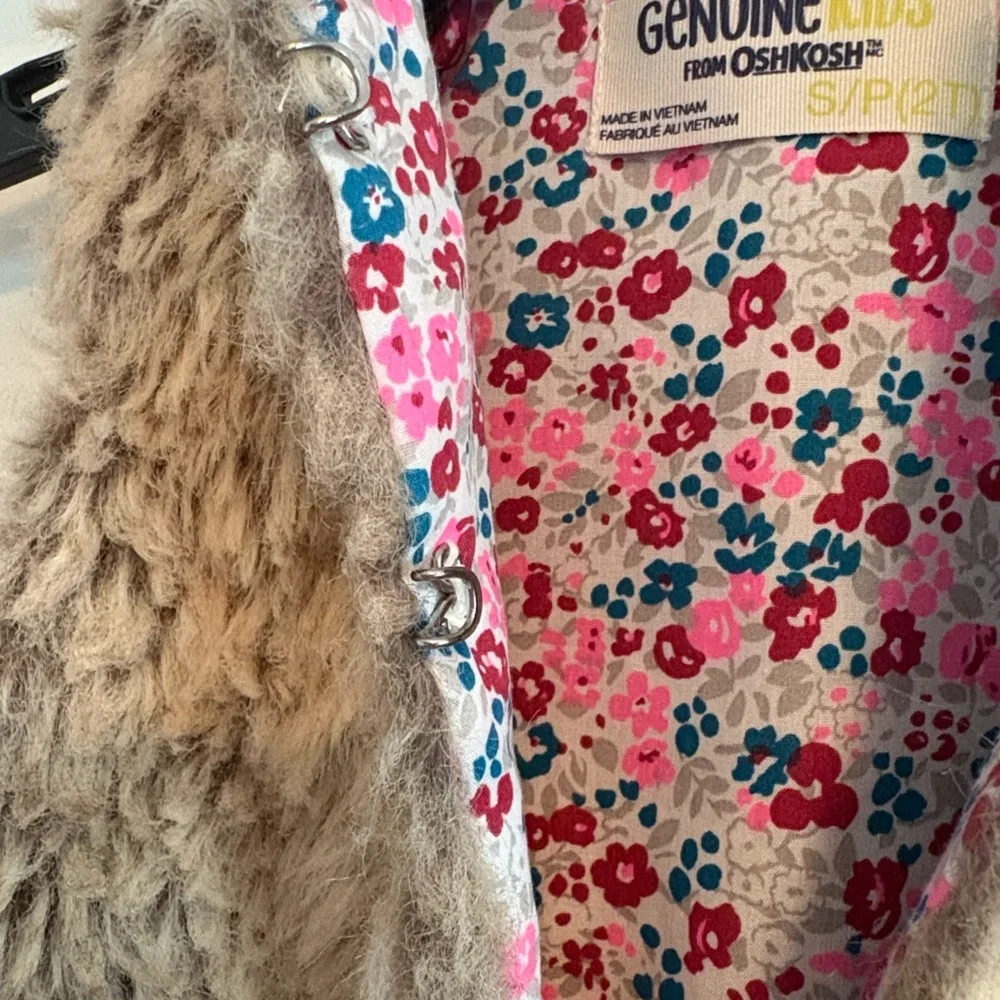OshKosh B'gosh western look faux fur Floral Print Vest girls 2T